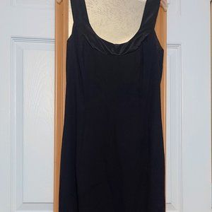 Black midi-evening dress perfect for date night!